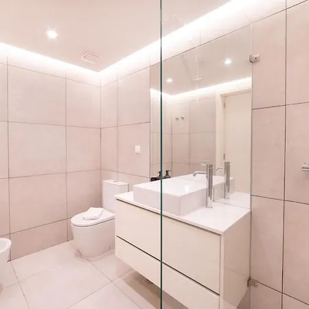 Lusiadas 53 1ºe * Lisbon