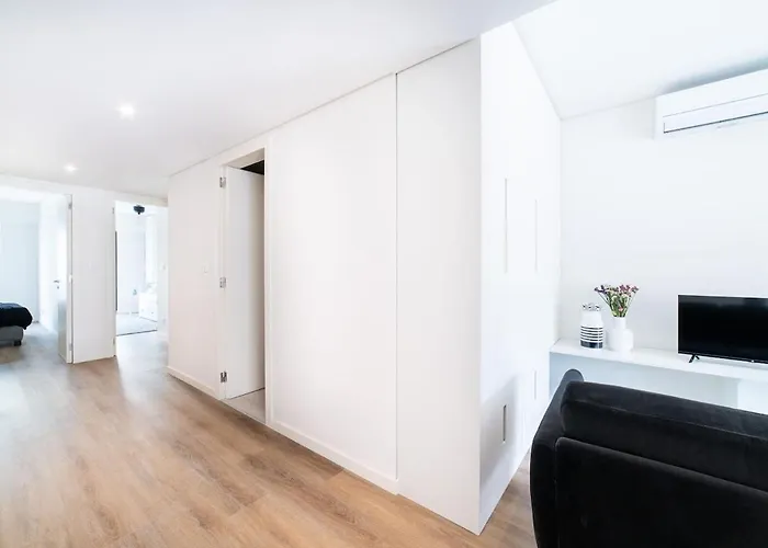 Apartment Lusiadas 53 1ºe *