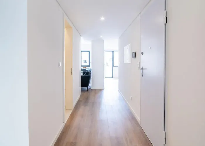 Lusiadas 53 1ºe Apartment Lisbon